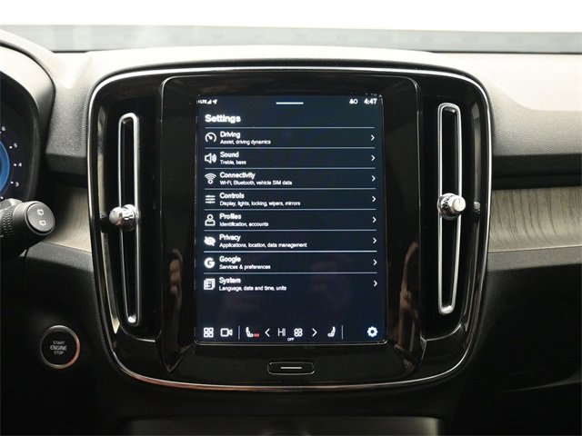 Used 2023 Volvo XC40 B5 Plus w/ Driver Assist Package image 15