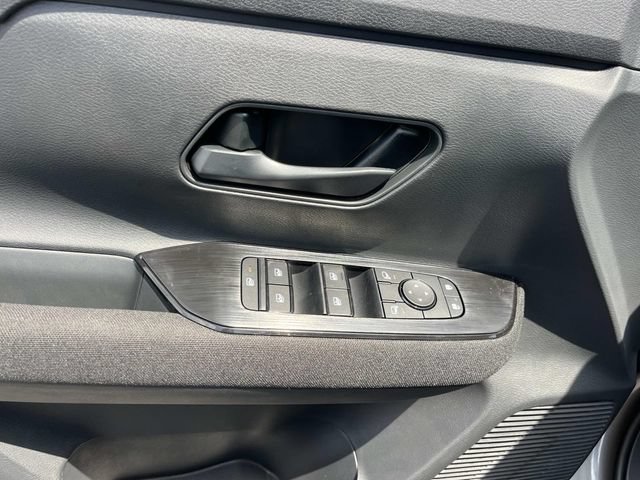 New 2026 Nissan Kicks S FWD image 21