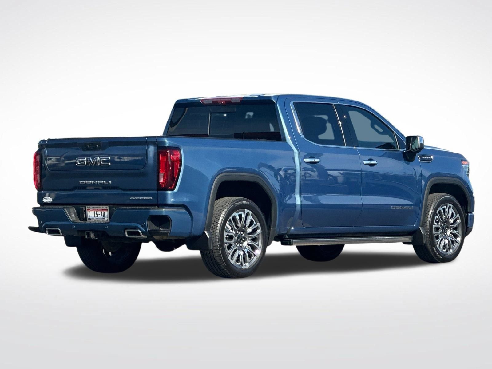 Used 2025 GMC Sierra 1500 Denali Ultimate AWD/4WD image 3