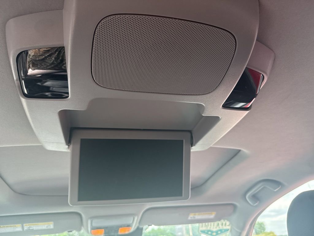 Used 2019 Honda Pilot Touring image 35