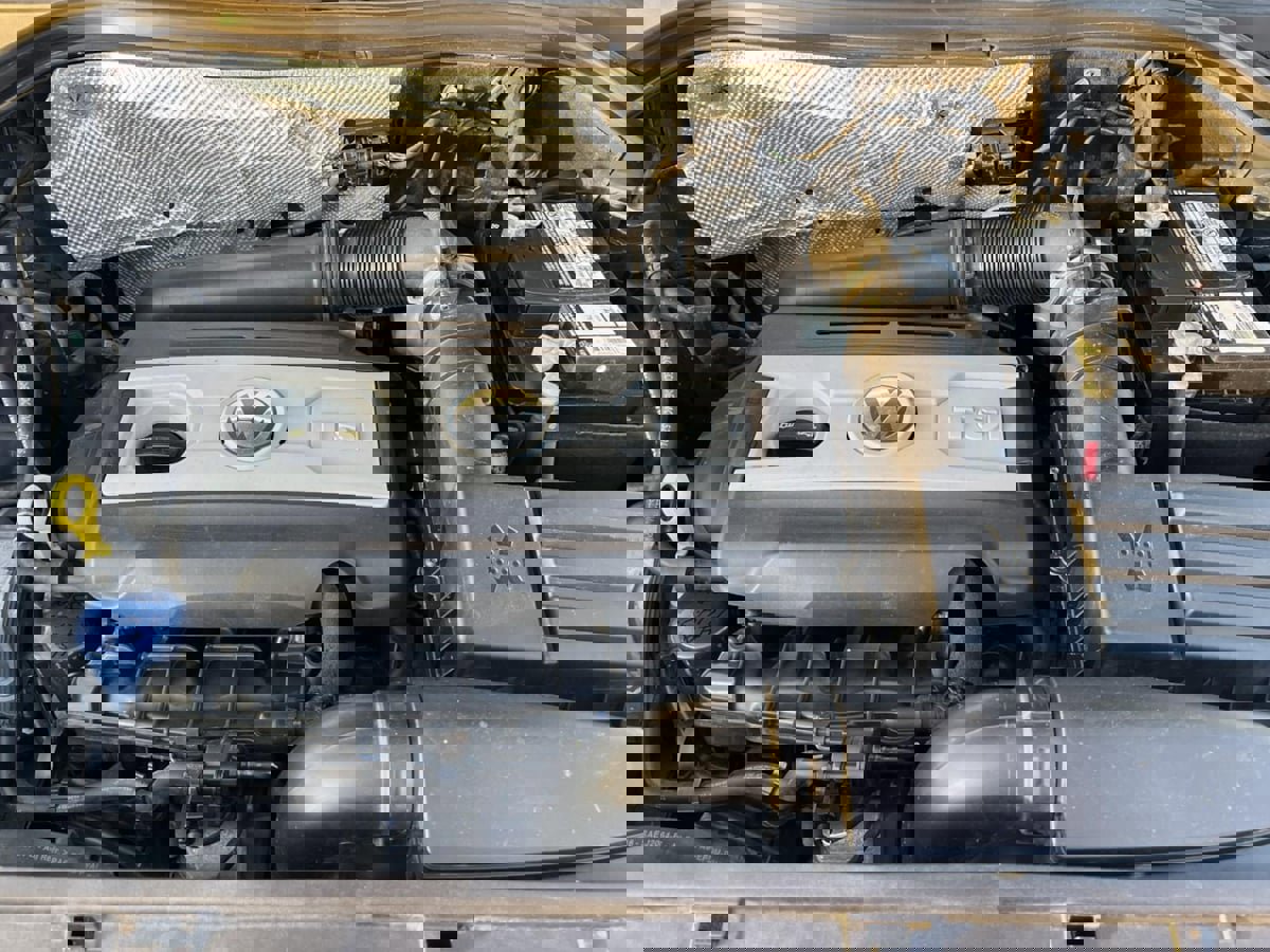 Used 2017 Volkswagen Tiguan Limited w/ Premium Package image 14