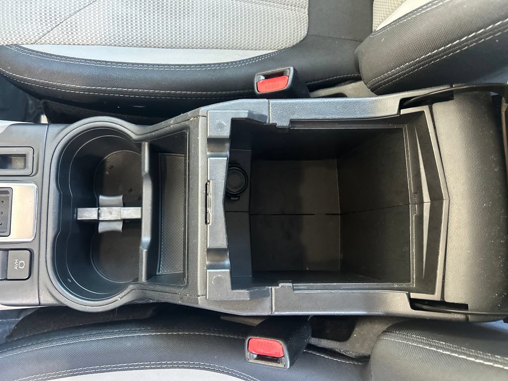 Used 2021 Subaru Forester AWD/4WD image 29