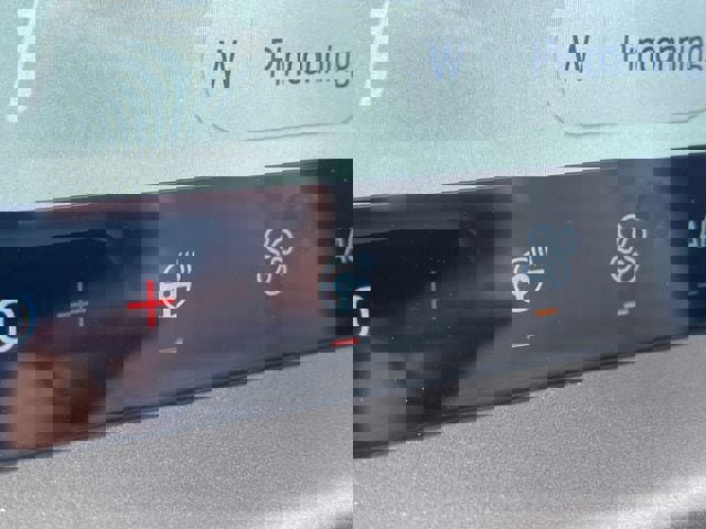 New 2025 Ford Escape SE image 30