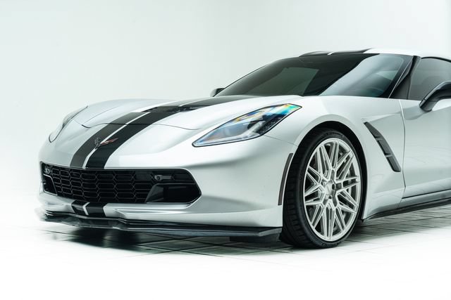 Used 2019 Chevrolet Corvette Stingray Coupe RWD image 10