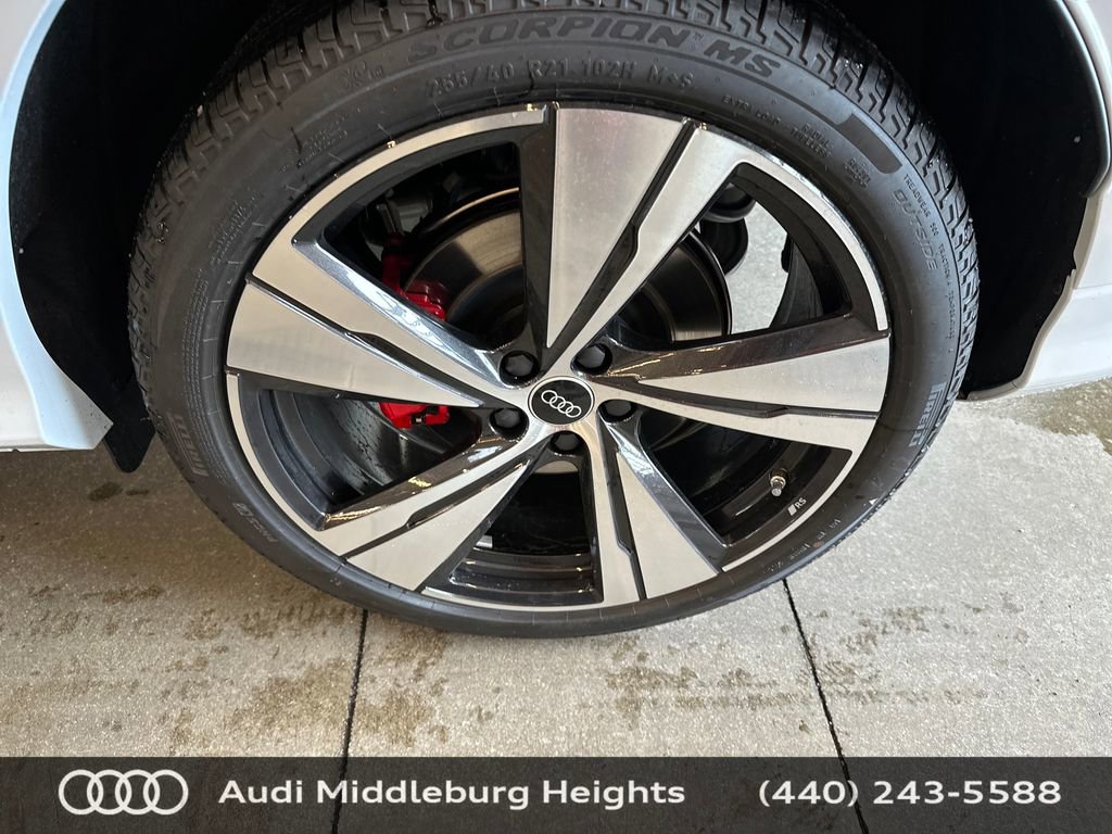 New 2025 Audi SQ5 Premium Plus image 30