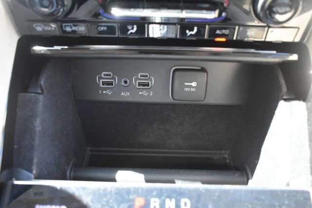 Used 2022 Jeep Grand Cherokee L Limited AWD/4WD image 35
