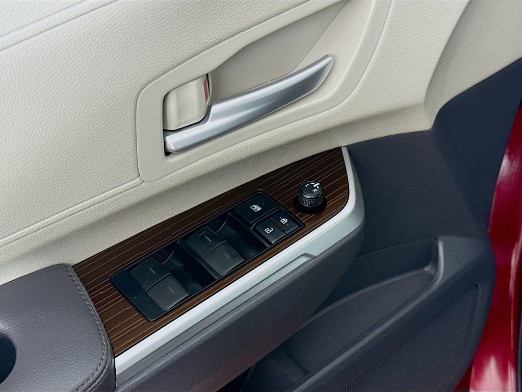 Certified 2022 Toyota Sienna XLE image 20