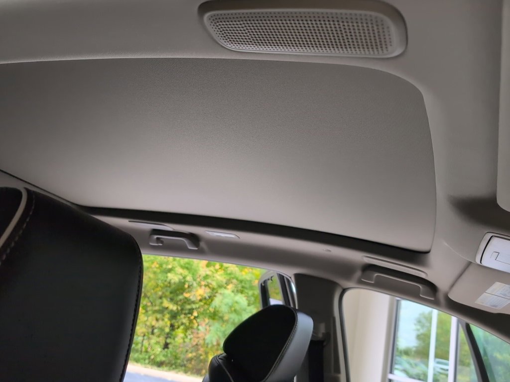 New 2026 Acura MDX w/ Advance Package image 17