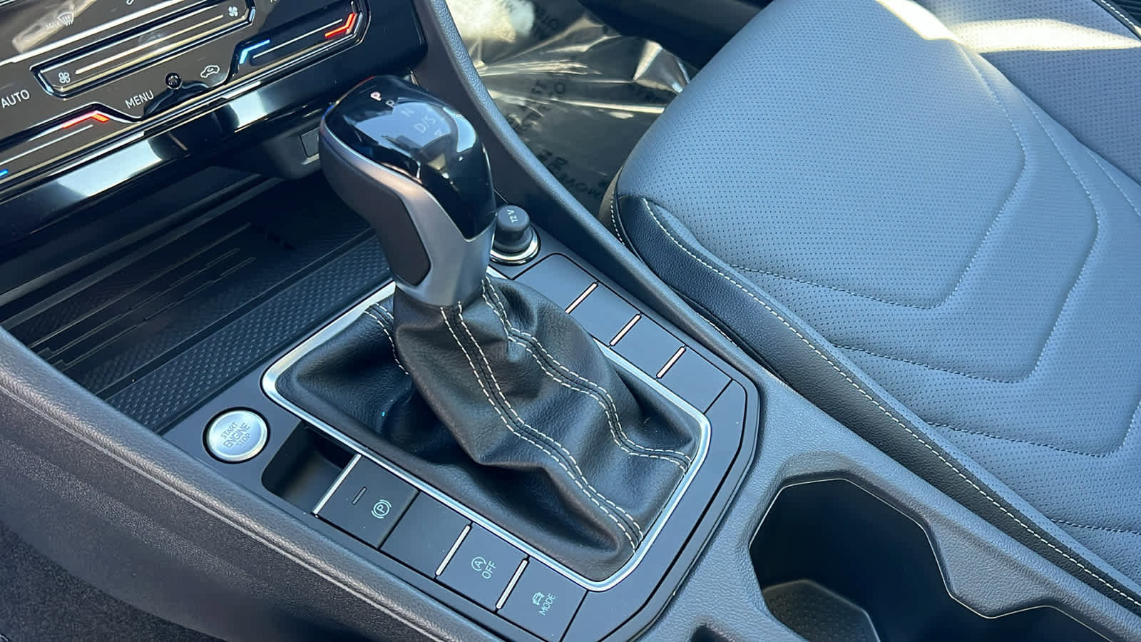 New 2026 Volkswagen Jetta SEL image 13