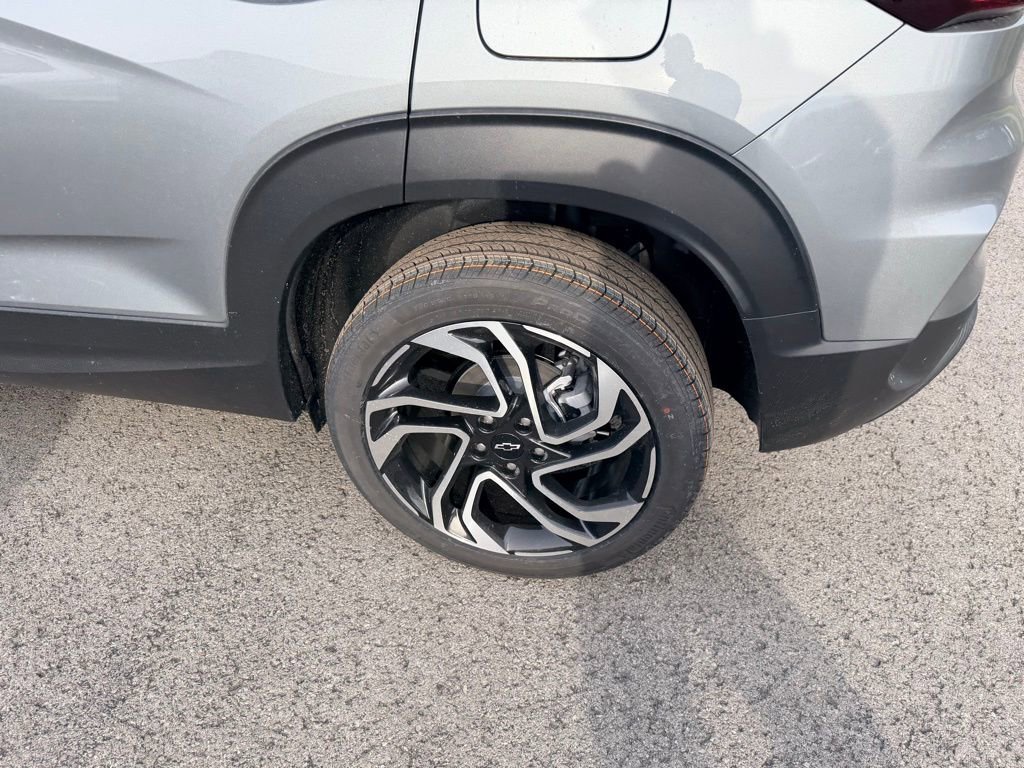 New 2026 Chevrolet TrailBlazer RS w/ Convenience Package image 9
