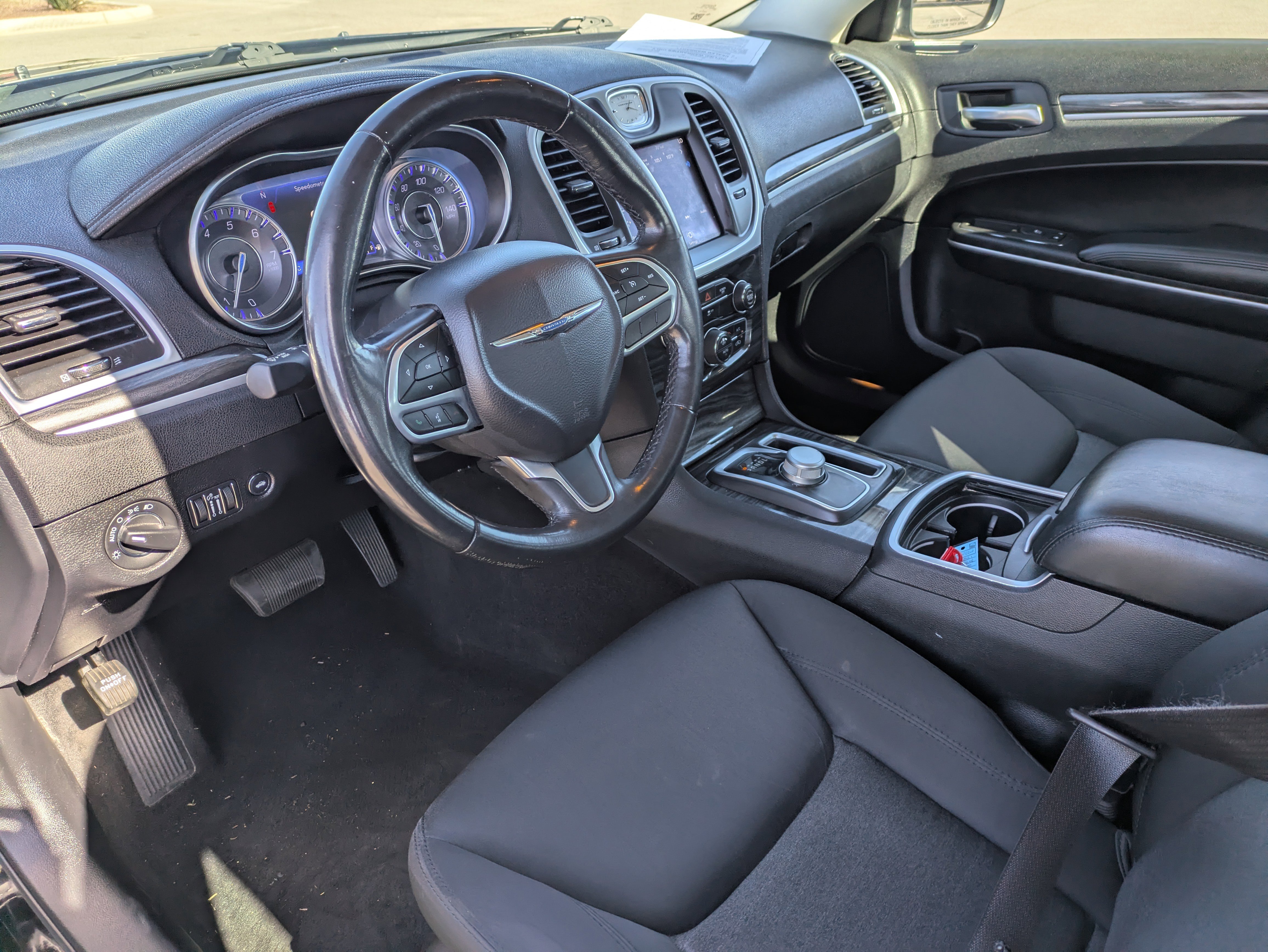 Used 2021 Chrysler 300 Touring image 23