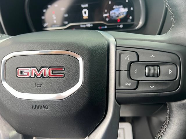 Used 2023 GMC Yukon SLT w/ SLT Luxury Package AWD/4WD image 32