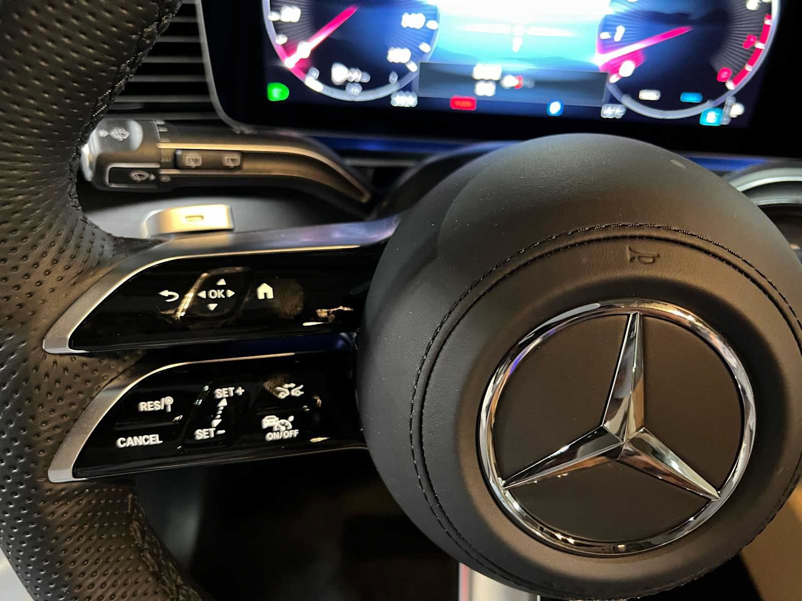New 2026 Mercedes-Benz GLS 450 4MATIC image 29
