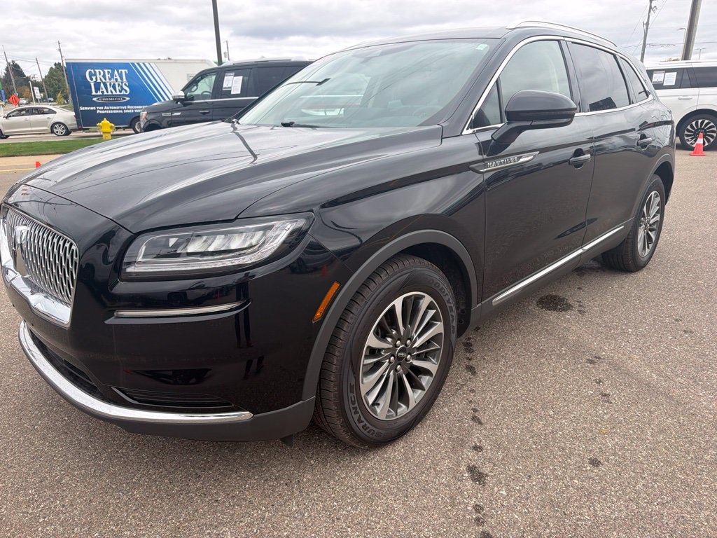 Used 2023 Lincoln Nautilus AWD w/ Premium Package image 1