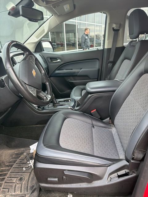 Used 2017 Chevrolet Colorado Z71 image 12