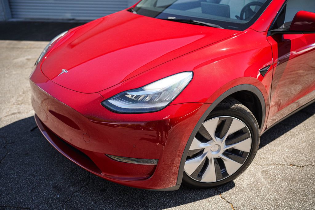 Used 2021 Tesla Model Y Long Range AWD/4WD image 2