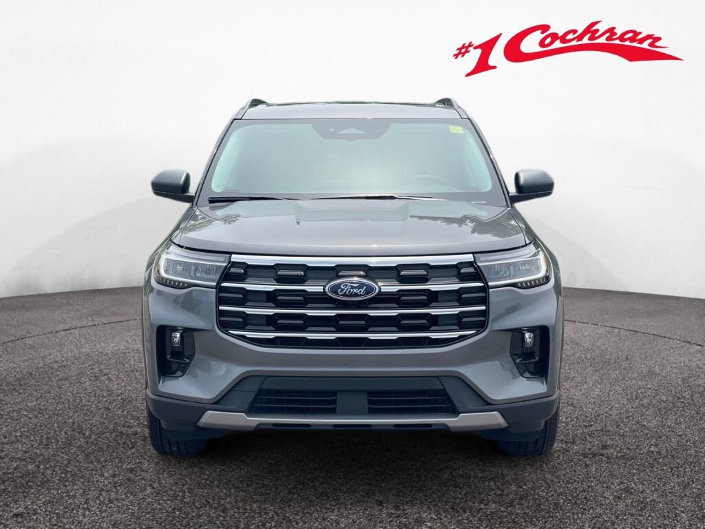 New 2026 Ford Explorer Active w/ Active Comfort Package AWD/4WD image 2