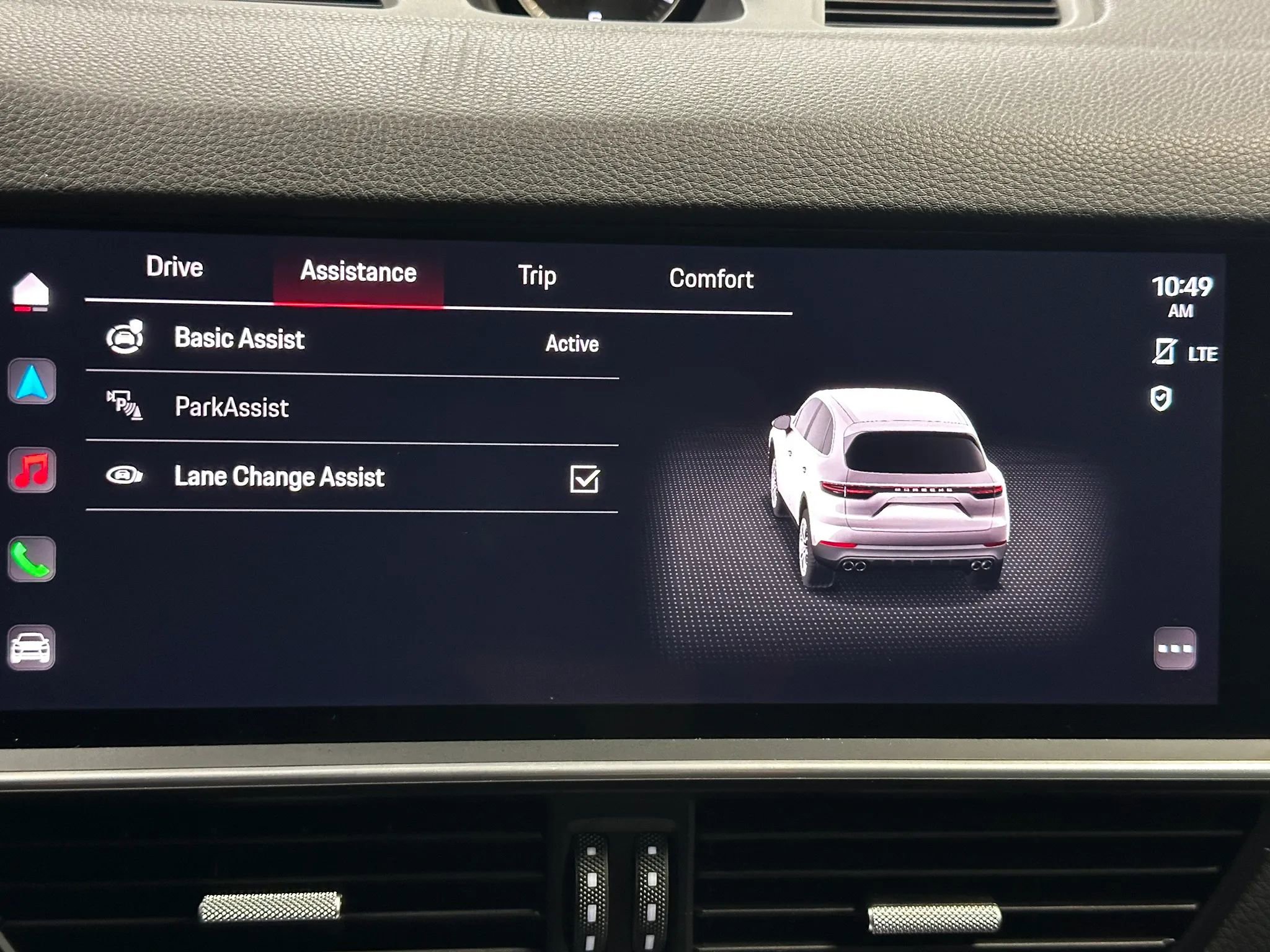 Used 2022 Porsche Cayenne S w/ Premium Package AWD/4WD image 41