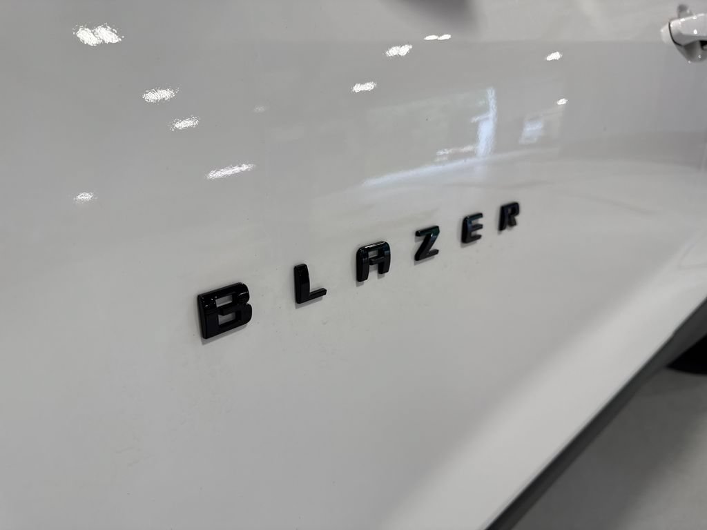 Used 2023 Chevrolet Blazer LT FWD image 52