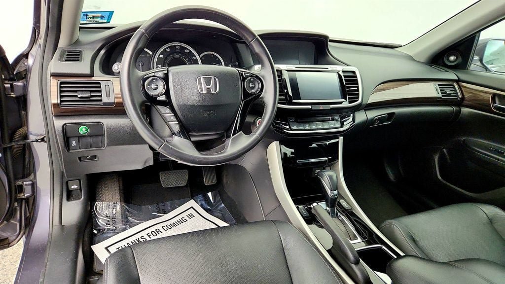 Used 2017 Honda Accord EX-L image 13