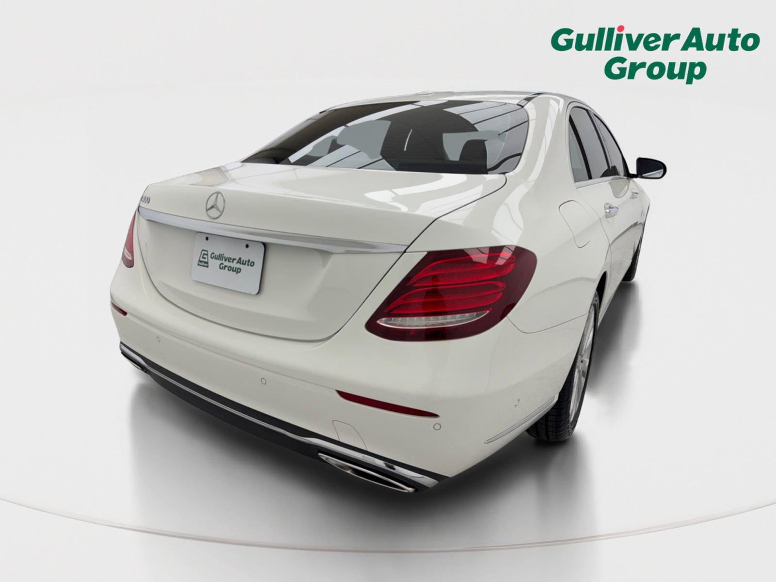 Used 2017 Mercedes-Benz E 300 image 8