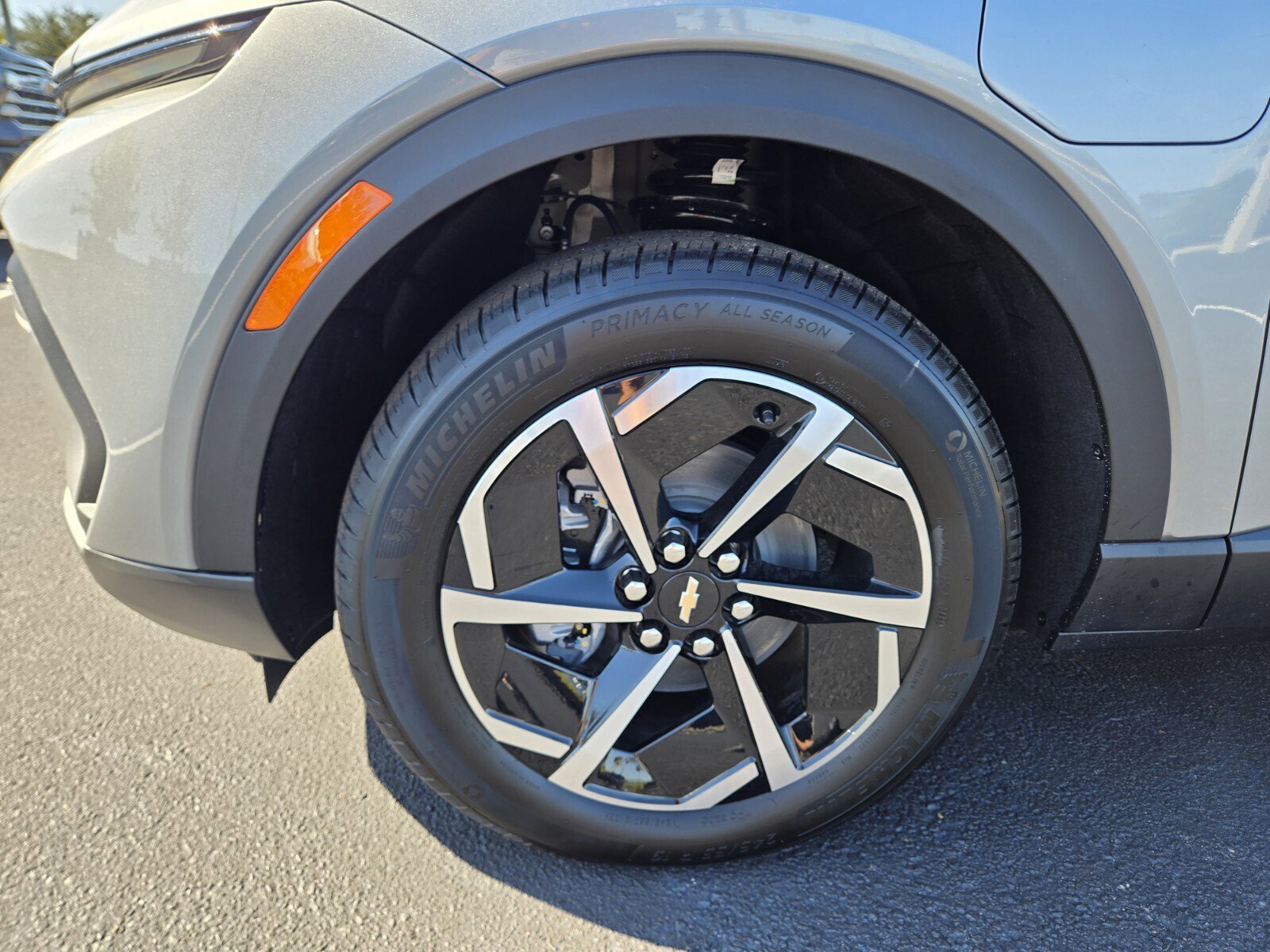 New 2026 Chevrolet Equinox EV LT w/ Comfort Package image 4