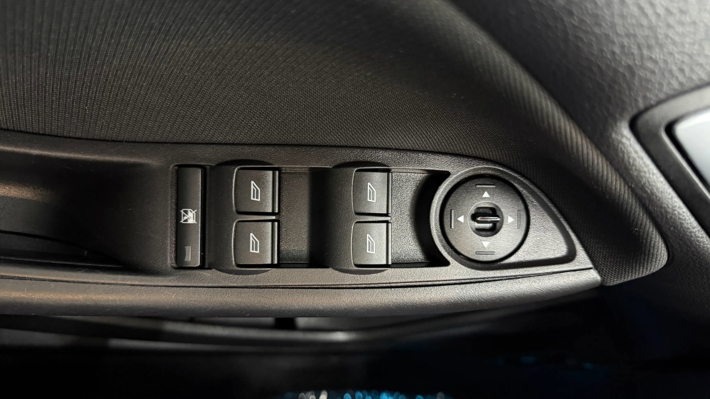 Used 2015 Ford Focus SE image 18