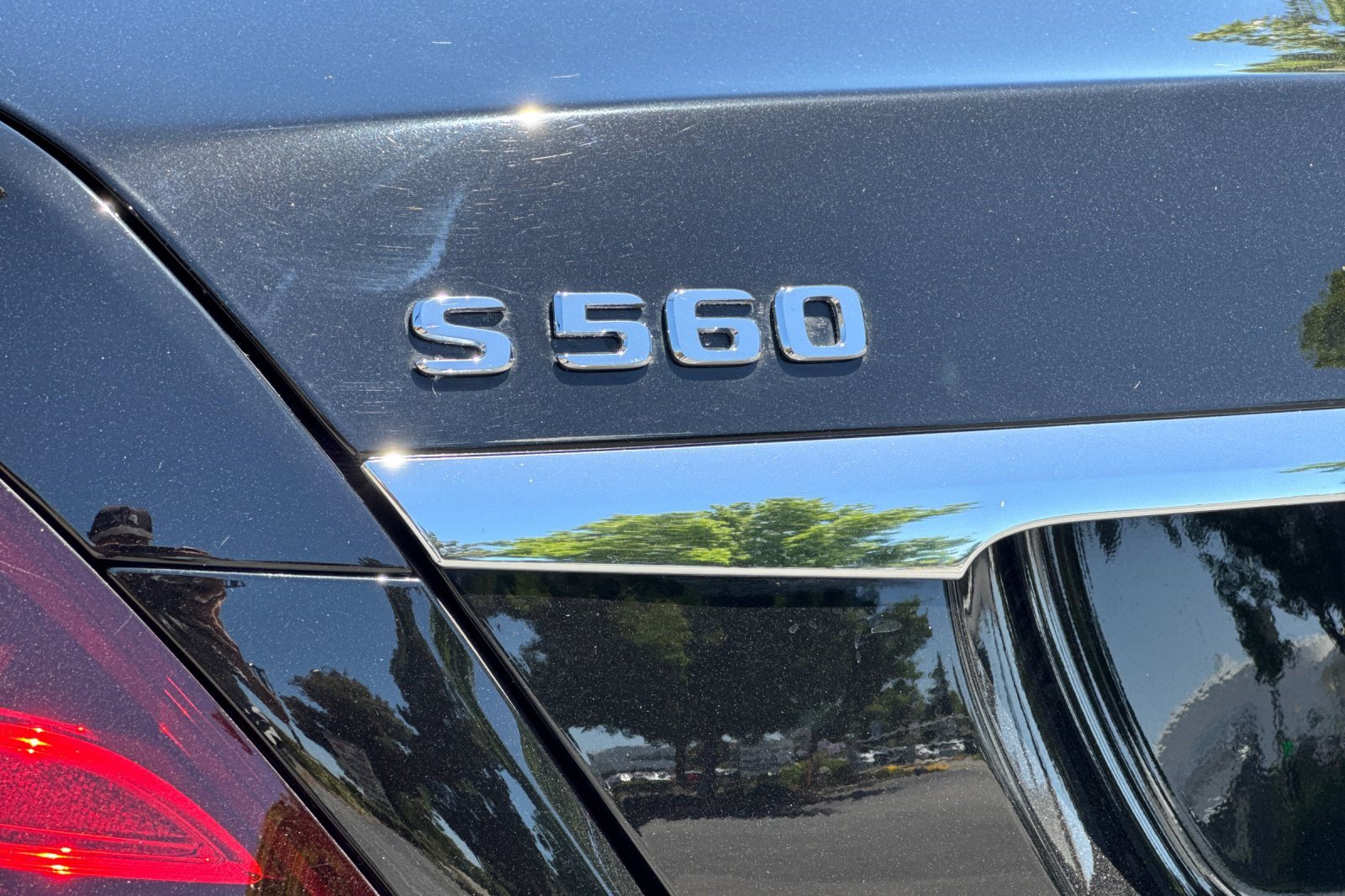 Used 2019 Mercedes-Benz S 560 Sedan image 38