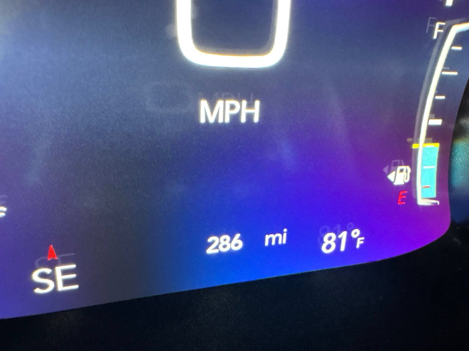 New 2027 Chrysler Pacifica Select FWD image 33