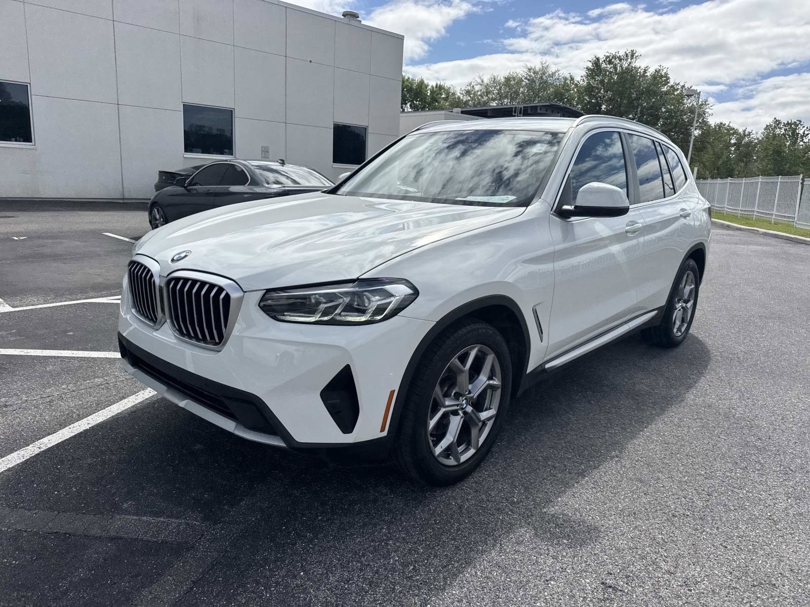 Certified 2024 BMW X3 sDrive30i w/ Premium Package image 8