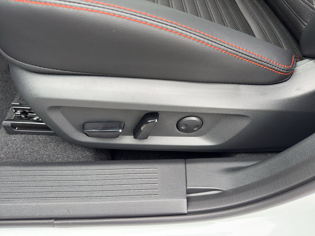 New 2026 Nissan Rogue SV AWD/4WD image 15
