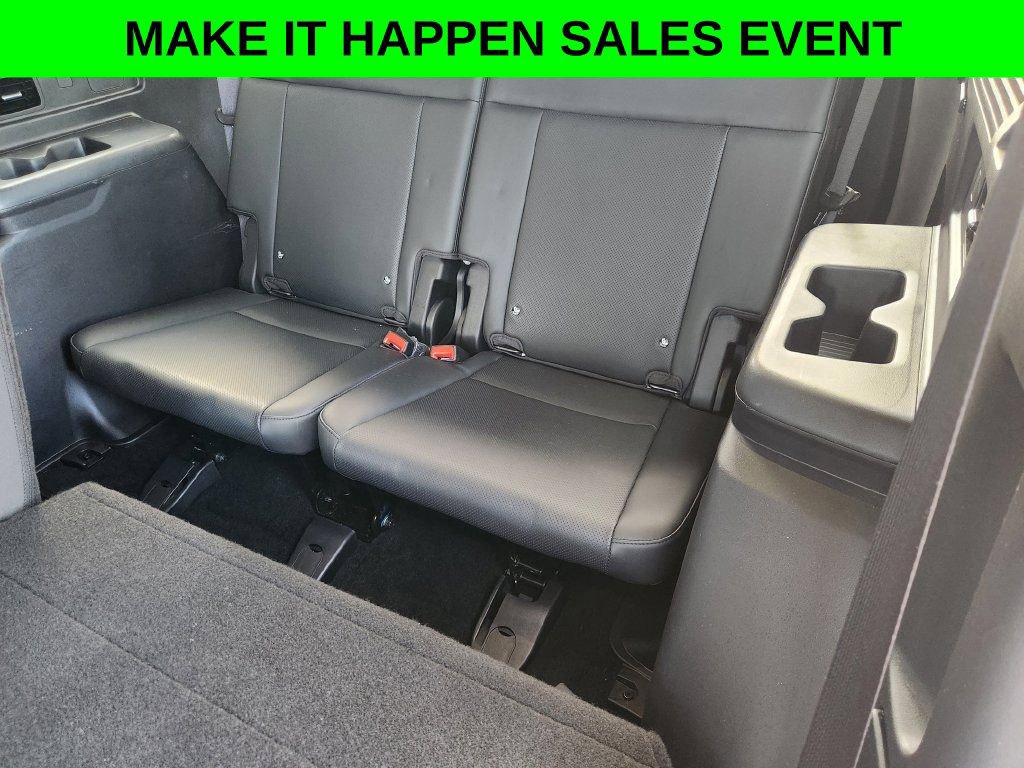 Used 2025 Hyundai Santa Fe SEL FWD image 24