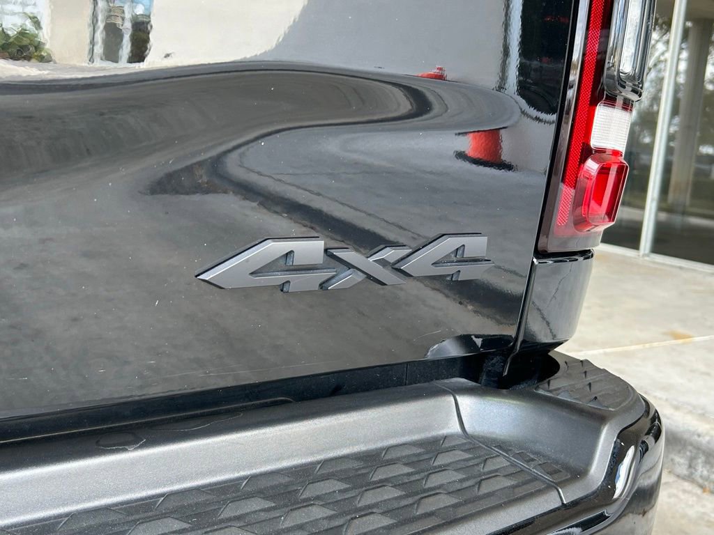 Used 2022 RAM 3500 Limited image 33