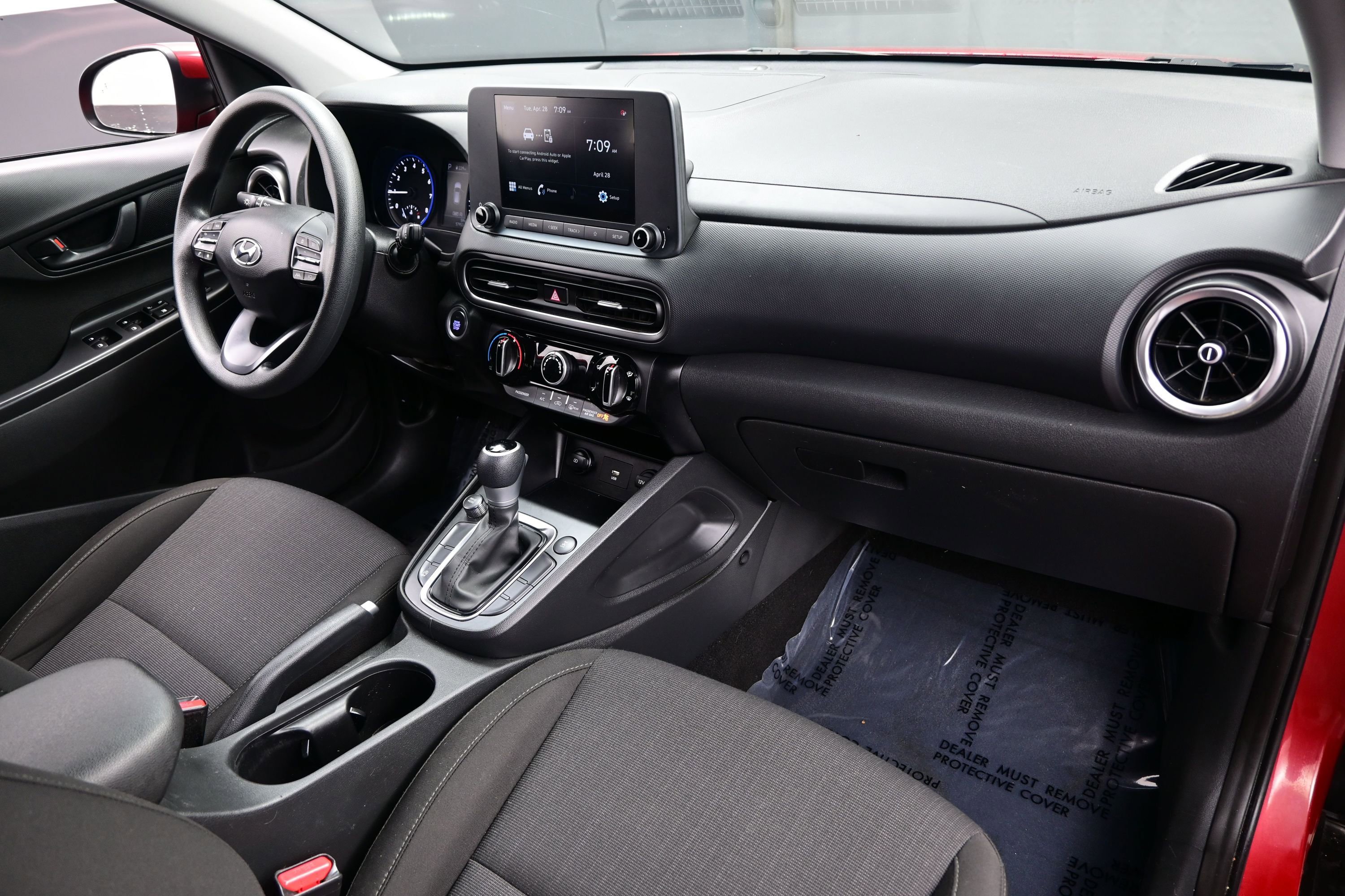Certified 2022 Hyundai Kona SEL AWD/4WD image 14
