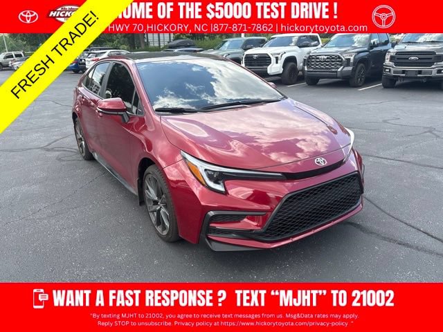 Used 2026 Toyota Corolla SE w/ SE Package FWD image 1