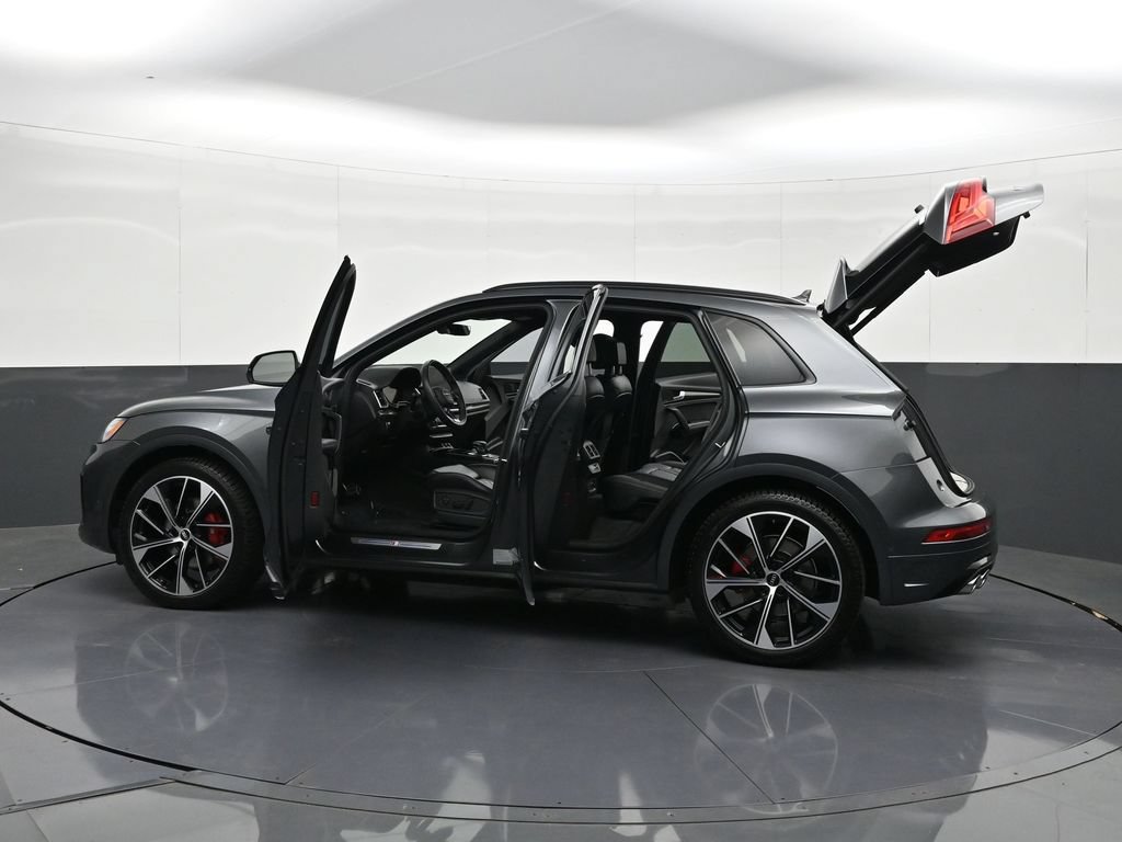 Used 2021 Audi SQ5 Prestige w/ Prestige Package AWD/4WD image 43
