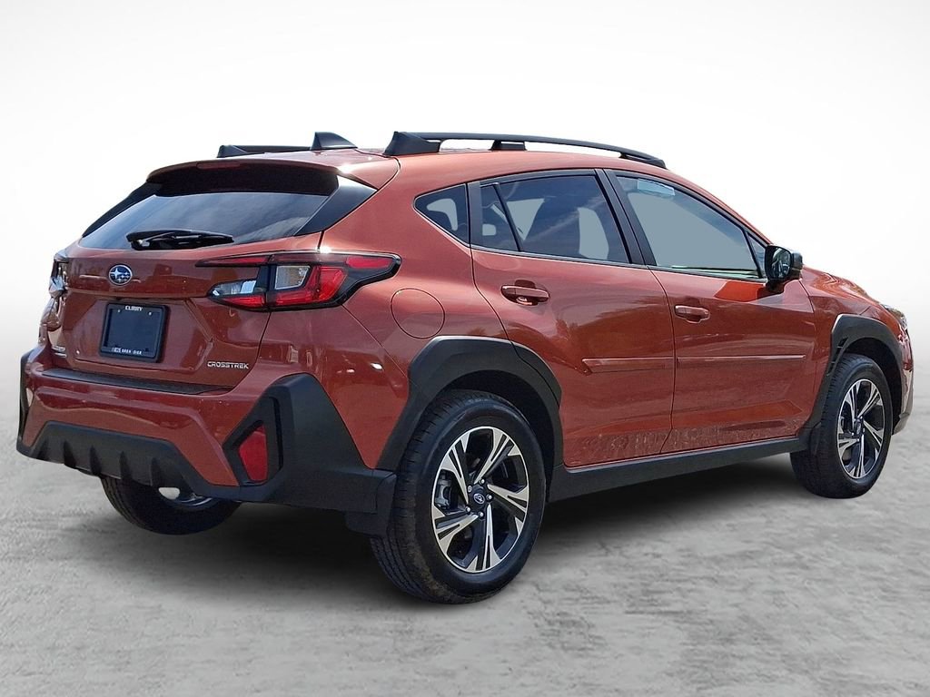 Used 2025 Subaru Crosstrek 2.0i Premium AWD/4WD image 4