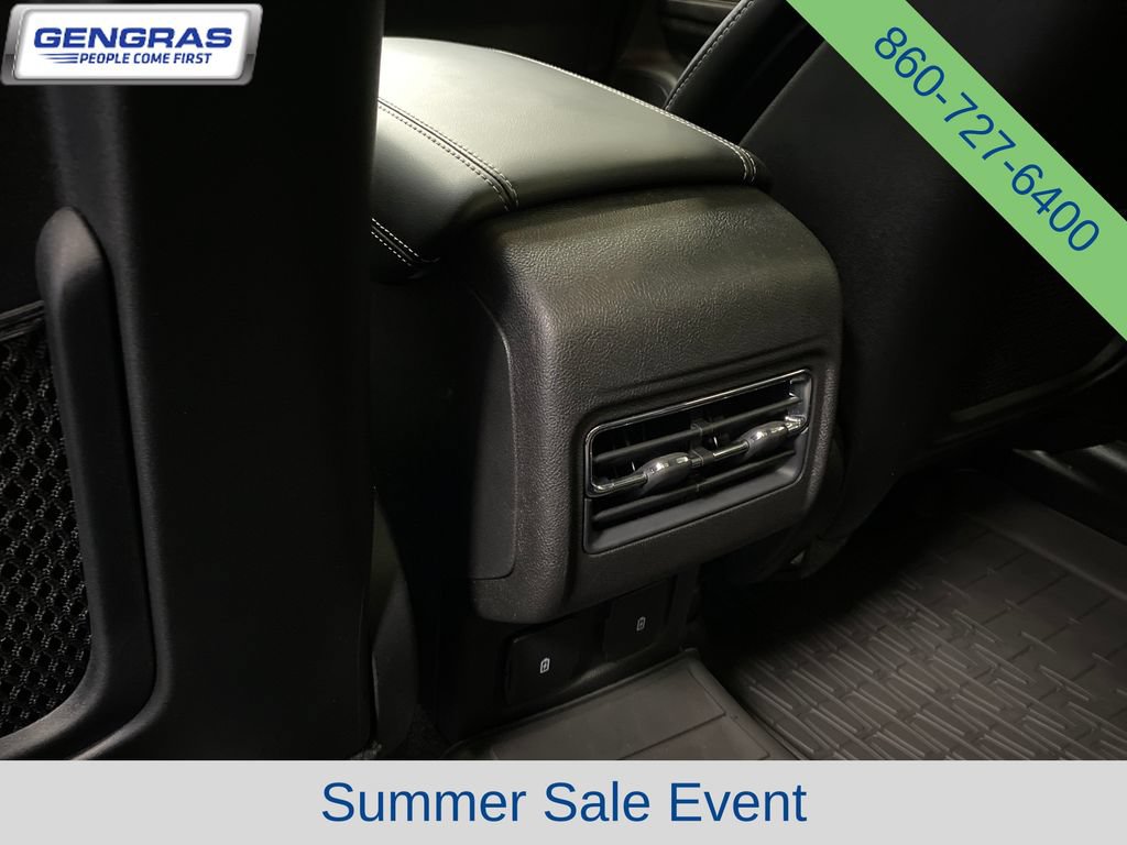 Used 2025 Lincoln Corsair AWD w/ Equipment Group 101A image 30