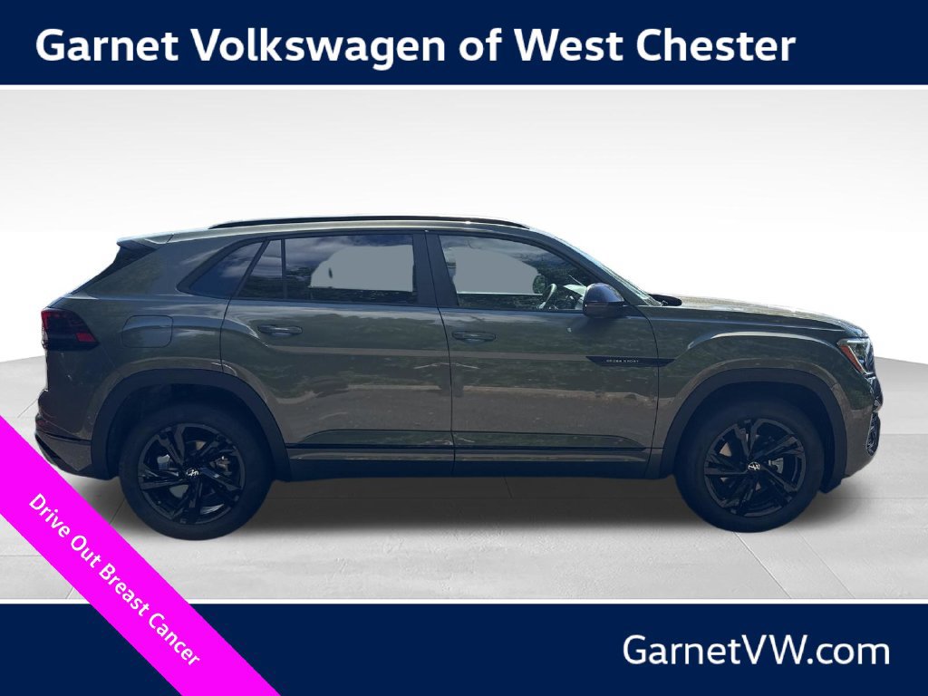 New 2026 Volkswagen Atlas Cross Sport SEL R-Line AWD/4WD image 7
