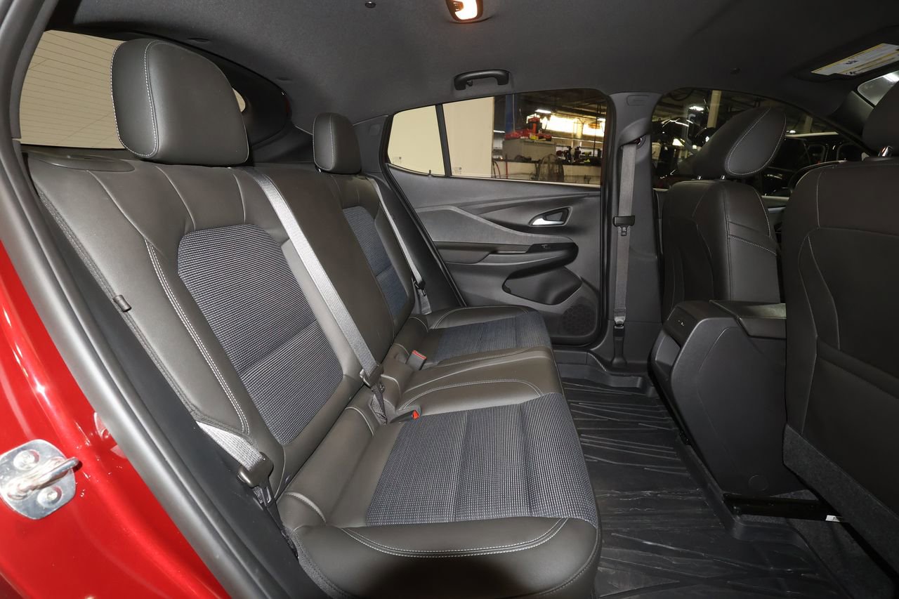 Certified 2024 Buick Envista Preferred w/ Convenience I Package image 25