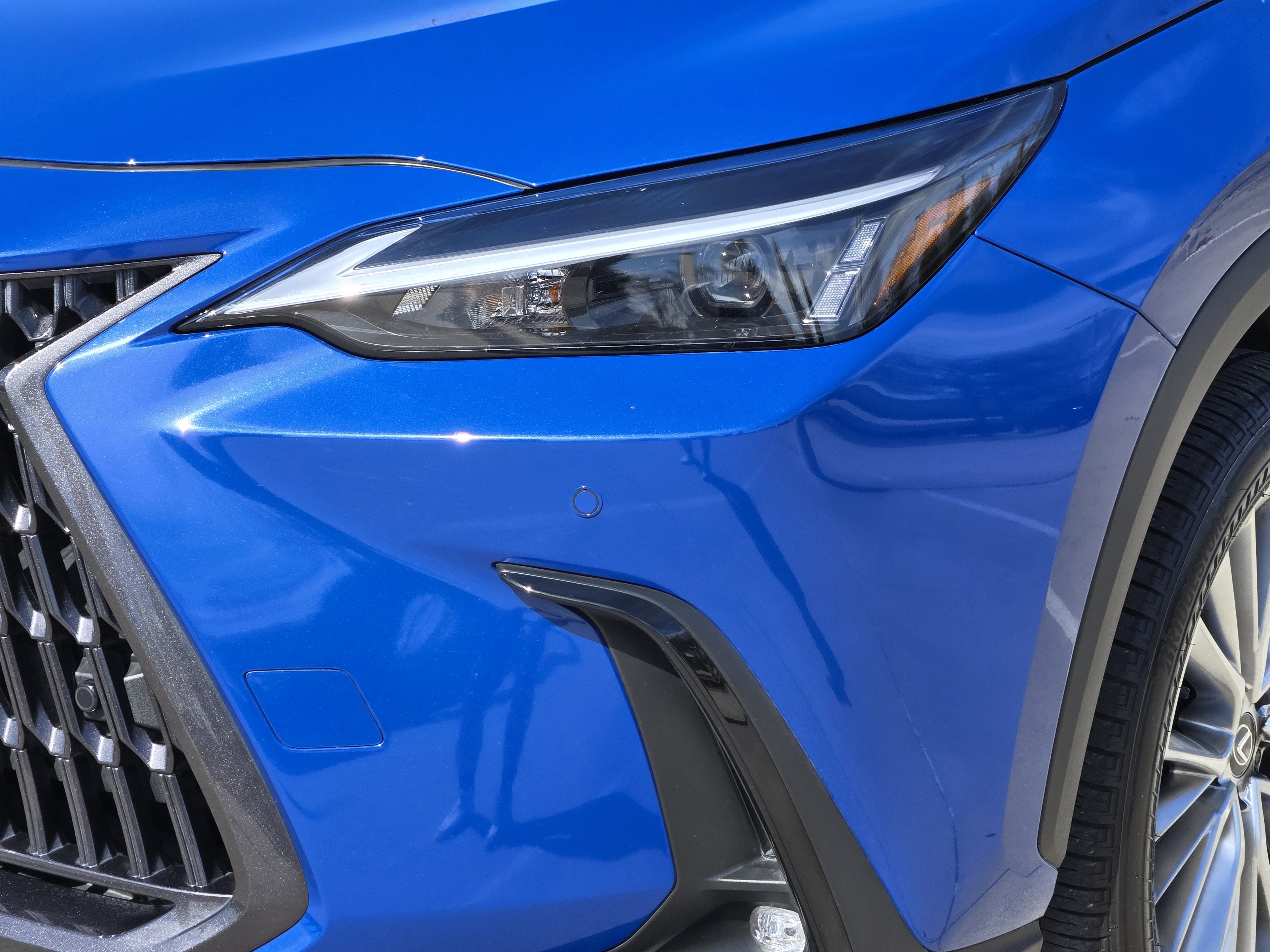 Certified 2025 Lexus NX 350 AWD w/ Accessory Package (2T) image 13