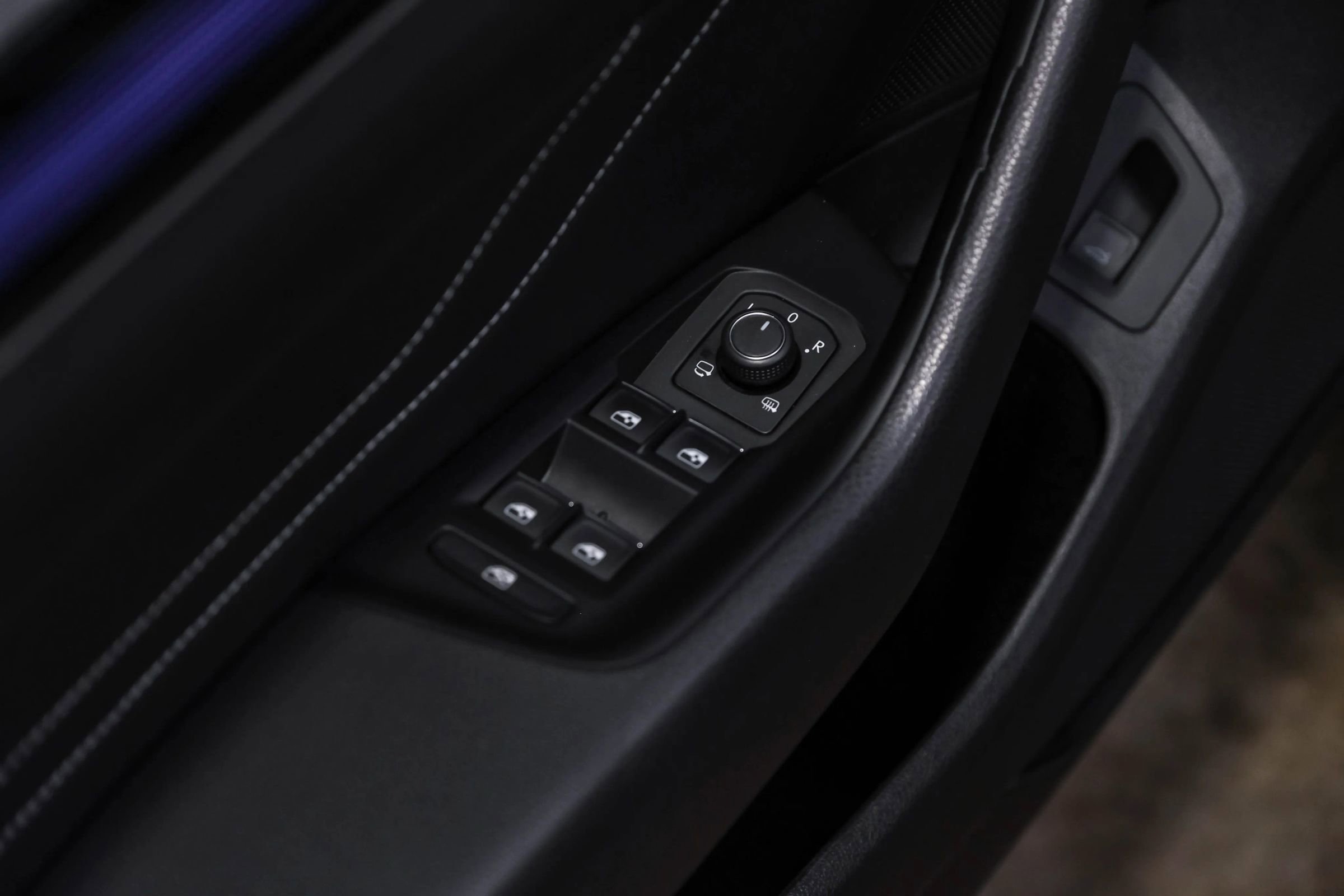 Used 2021 Volkswagen Arteon SEL image 39