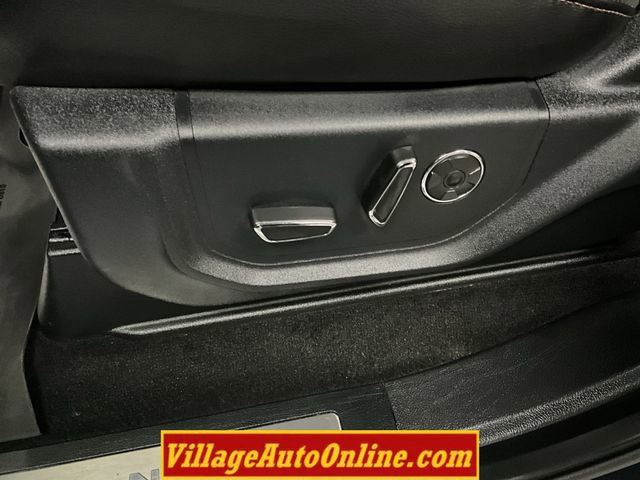 Used 2019 Ford F150 Platinum w/ Equipment Group 701A Luxury image 22