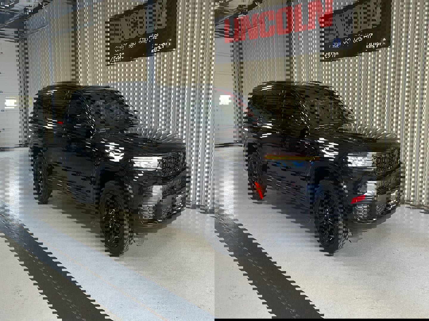 Used 2024 Jeep Grand Cherokee L Altitude image 4