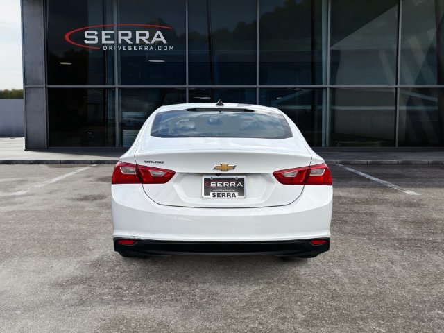 Used 2017 Chevrolet Malibu LS FWD image 4