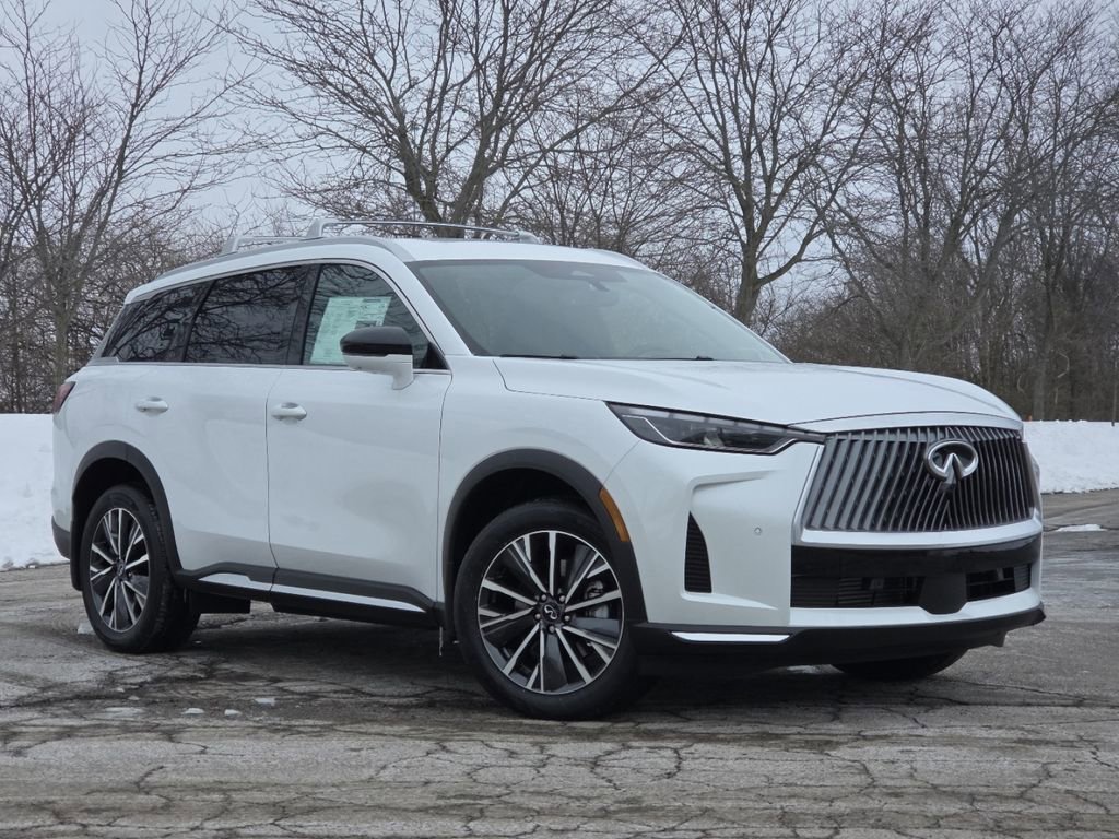 New 2026 INFINITI QX60 Luxe image 2