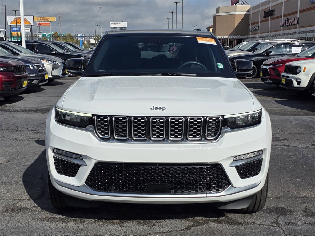 Used 2023 Jeep Grand Cherokee Summit image 2