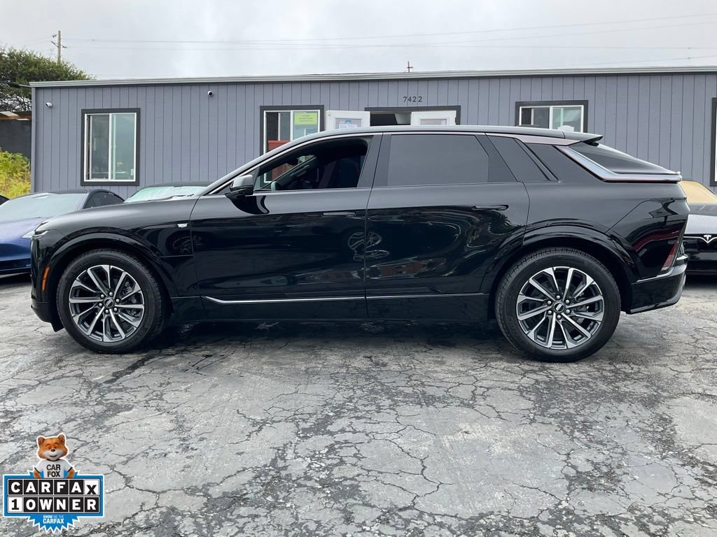 Used 2024 Cadillac Lyriq Sport RWD image 5