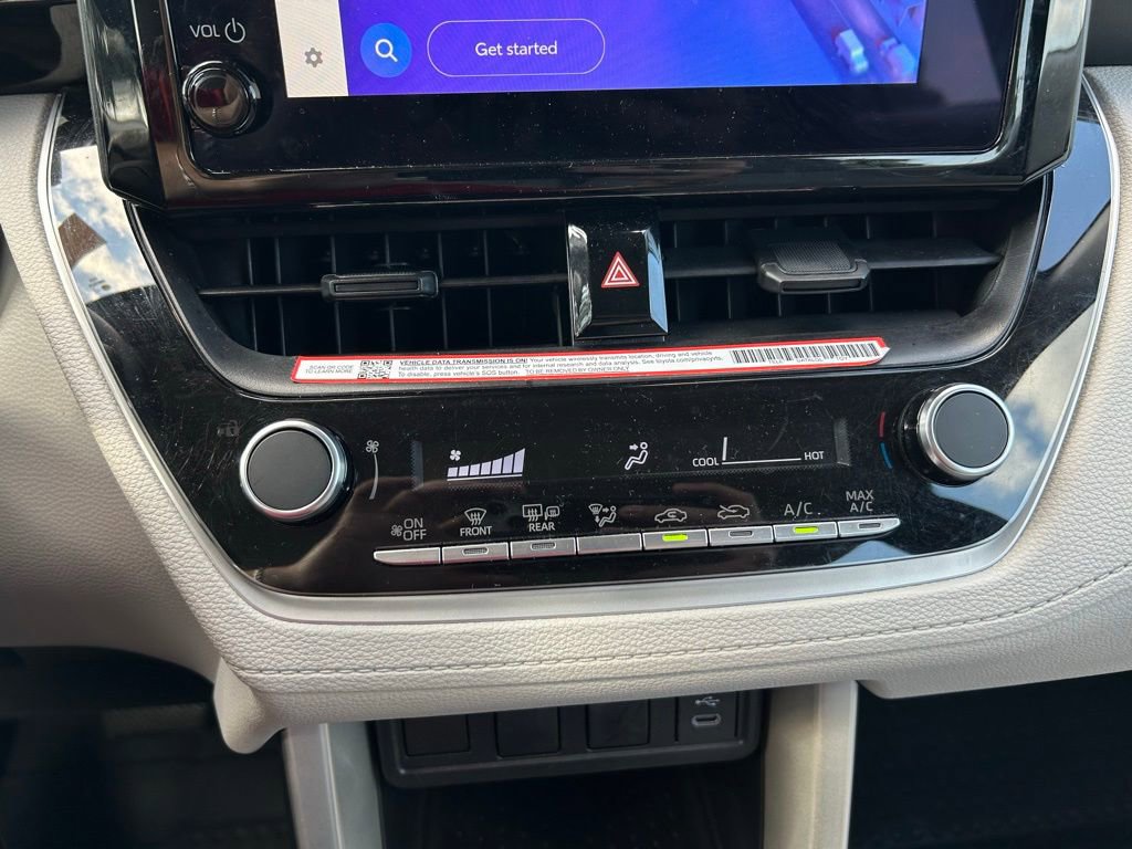 Used 2025 Toyota Corolla Cross L image 23