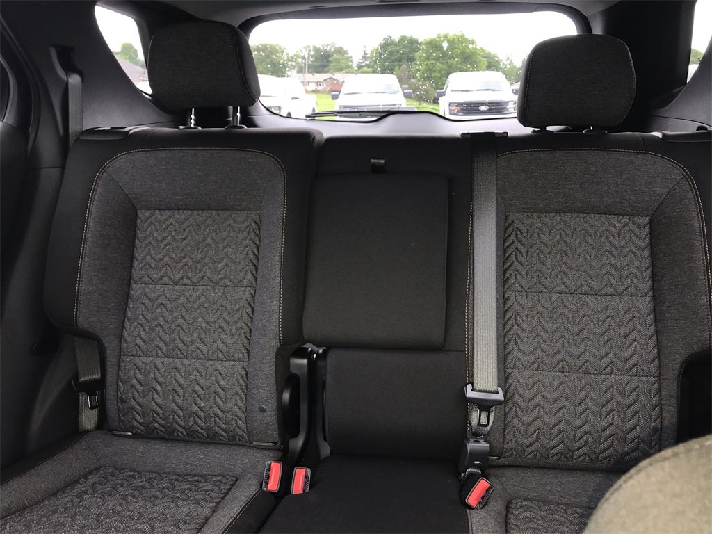 Used 2023 Chevrolet Equinox LT image 21